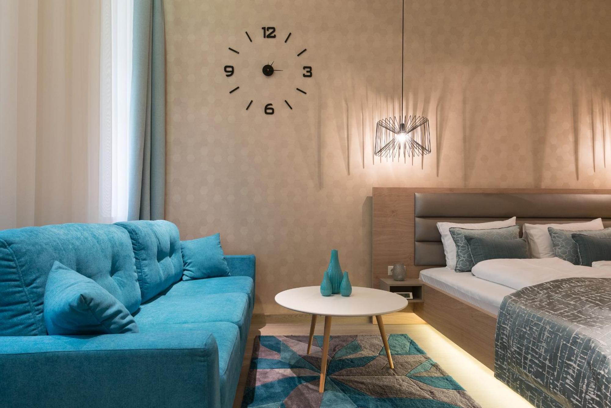 Paulay Deluxe Suites By Corall Budapest Bagian luar foto